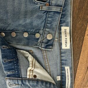 Denim Forum Blue Jeans Classic Style